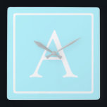 Reloj Cuadrado Monograma azul cielo simple<br><div class="desc">¡Gracias por tu compra!</div>