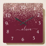 Reloj Cuadrado Monograma de Purpurina rosa Rubor Rosa de Borgoña<br><div class="desc">Oro Rosa - Reloj de nombres de monograma con Purpurina de guion Rosado y Borgoña Rubor. Esto hace que el dulce perfecto cumpleaños 16,  boda,  ducha de novia,  aniversario,  ducha de bebé o fiesta de soltera sea regalo para alguien que ama el lujo glam y los estilos de moda.</div>