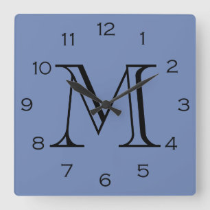 Reloj Cuadrado Monograma Números Negros En La Ccn Azul