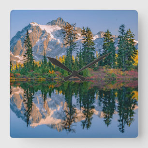Reloj Cuadrado Monte Shuksan reflejado en el lago Reflection
