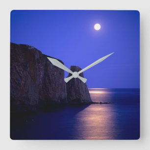 Reloj Cuadrado Moon At Dusk   Perce Rock Gaspe Coast Quebec
