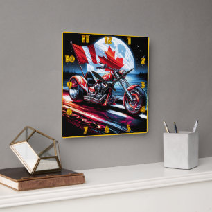 Reloj Cuadrado Motocicleta canadiense cruzando en luna llena