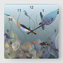 Mujer nadando bajo el agua con tortuga