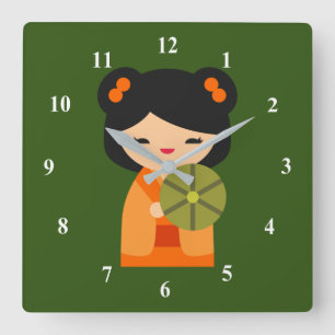 Reloj Cuadrado Muñecas japonesas kokeshi, naranja cutto