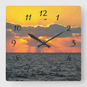 Reloj Cuadrado Naranja vibrante cielo amanecer