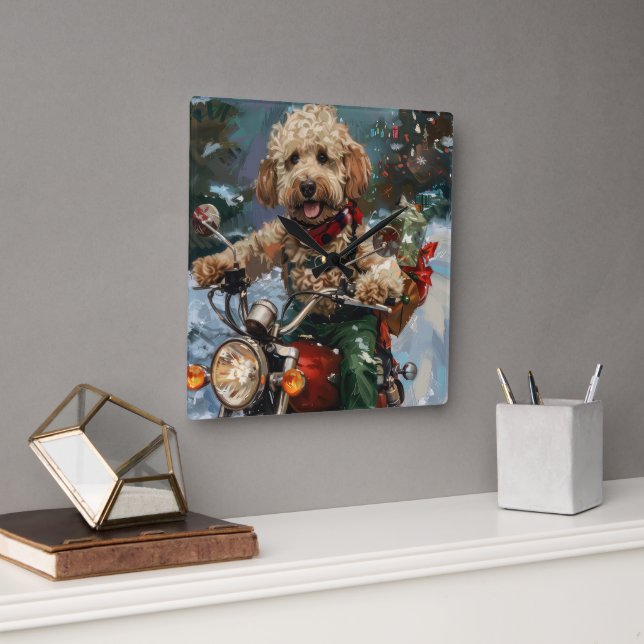 Reloj Cuadrado Navidades en motocicleta de Cockapoo Dog Riding (Oficina)