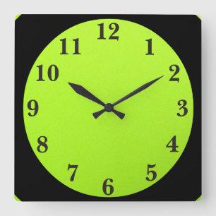 Reloj Cuadrado Negro en verde lima