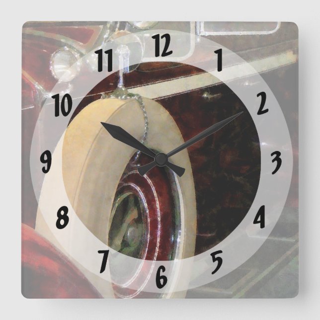 Reloj Cuadrado Neumático de repuesto (Anverso)