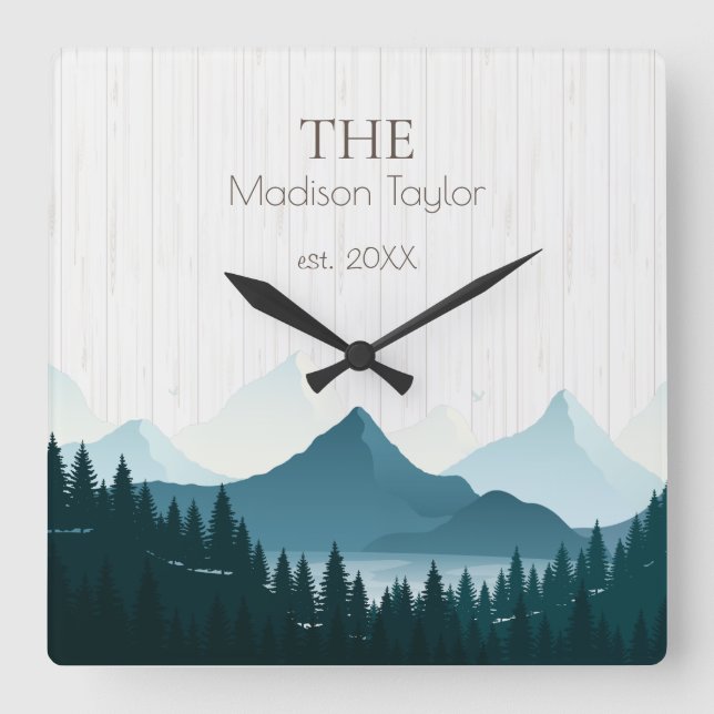 Reloj Cuadrado Nombre de familia de Personalizado de madera rústi (Anverso)