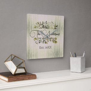 Reloj Cuadrado Nombro de familia acuarela botánica en madera rúst