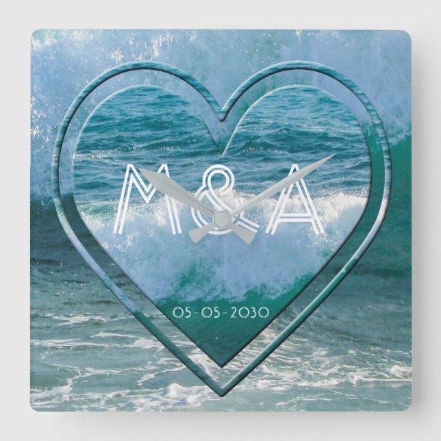 Reloj Cuadrado Océano, Beach Life Boda Pareja Iniciales y Fecha (Anverso)