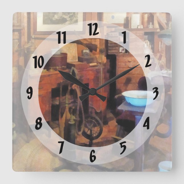 Reloj Cuadrado Oficinas dentales con taladro (Anverso)