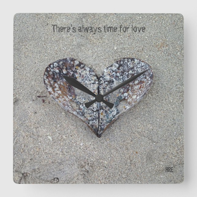 Reloj Cuadrado Open Heart Shell Clock (Anverso)