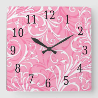 Reloj cuadrado ornamental rosado