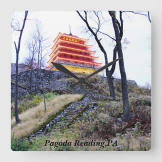 Reloj Cuadrado Pagoda Reading, PA