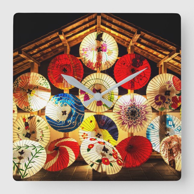 Reloj Cuadrado Paraguas japonés (Anverso)