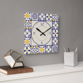 Reloj Cuadrado Patrón marroquí en azul, amarillo, crema