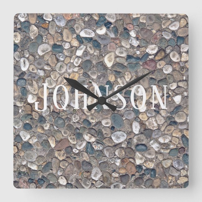 Reloj Cuadrado pebble stone with family name (Anverso)