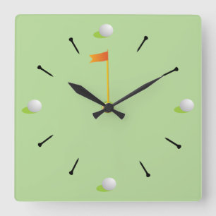 Reloj Cuadrado Pelotas de golf y banderín en verde