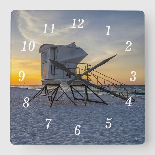 Reloj Cuadrado Pensacola Lifeguard Station Sunrise Wall Clock (Anverso)