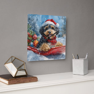 Reloj Cuadrado Perro Bernedoodle en Trineo Deja que Nieve Navidad