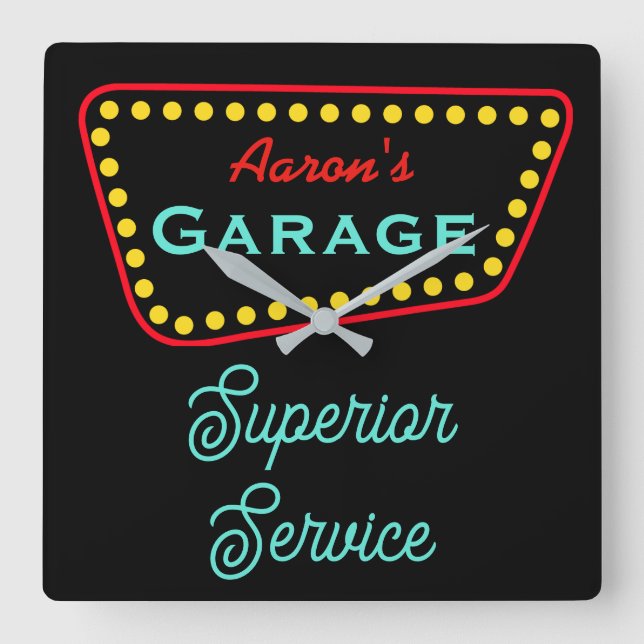 Reloj Cuadrado  Personalized Retro Garage Sign Clock Gift (Anverso)