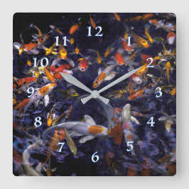 RELOJ CUADRADO PESCADO KOI SOBRE FLUJO