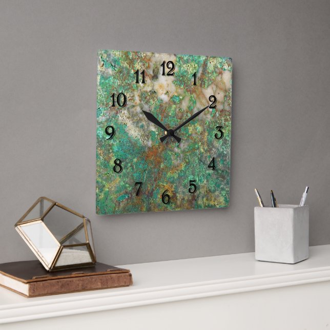 Reloj Cuadrado Piedra Mineral Verde con Números Negros (Oficina)