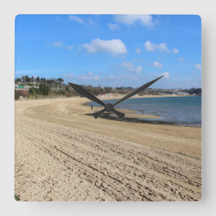 Reloj Cuadrado Playa de Moulin Blanc en Brest