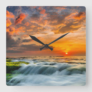 Reloj Cuadrado Playa Manyar Al Amanecer