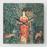 POMONA TIENE FRUTAS EN VERDES, ANIMALES FORESTALES