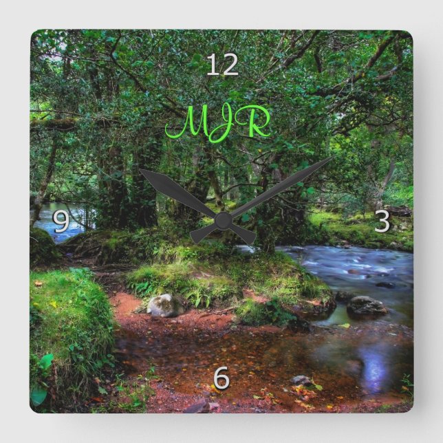Reloj Cuadrado Quietly Flows The River - Dartmoor National Park (Anverso)