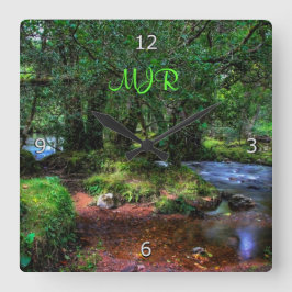 Reloj Cuadrado Quietly Flows The River - Dartmoor National Park