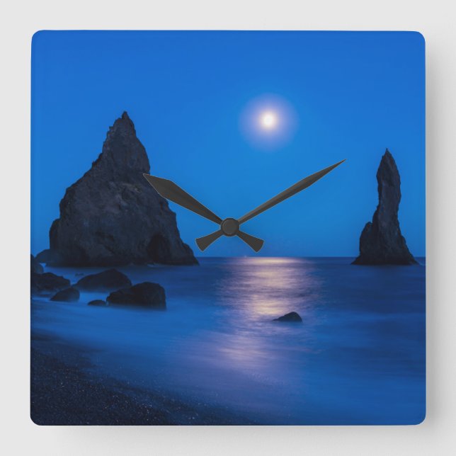 Reloj Cuadrado Reflexión de la luna | Islandia, Reynisdrangur (Anverso)
