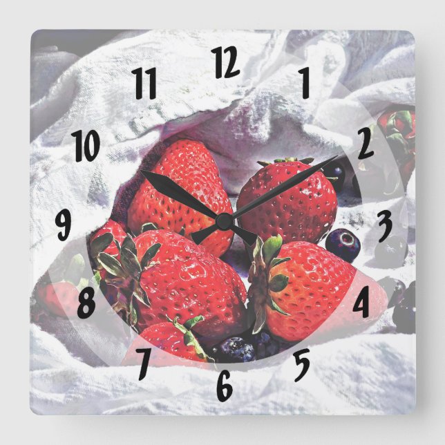 Reloj Cuadrado Ripe Strawberries (Anverso)