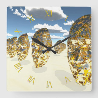 Reloj Cuadrado Rostros en la escena surrealista