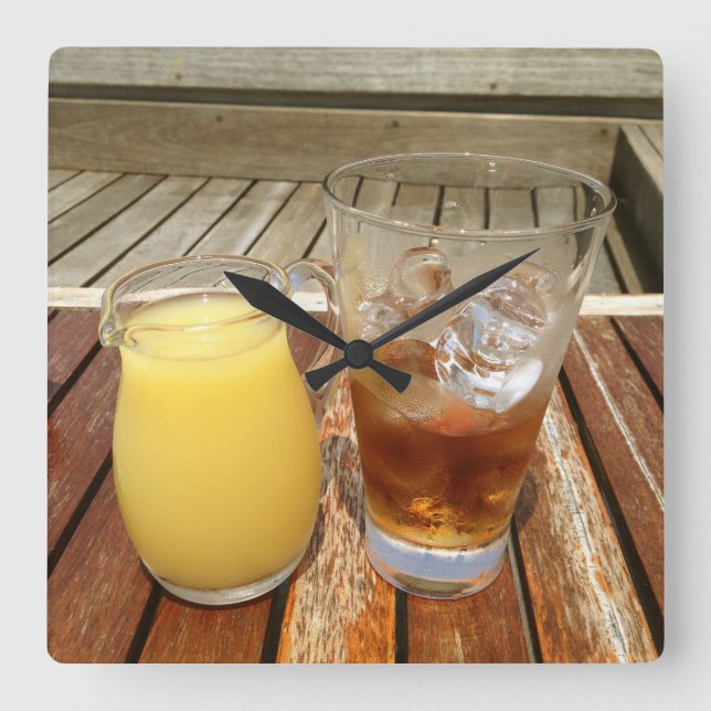 Reloj Cuadrado Rum y piña (Anverso)