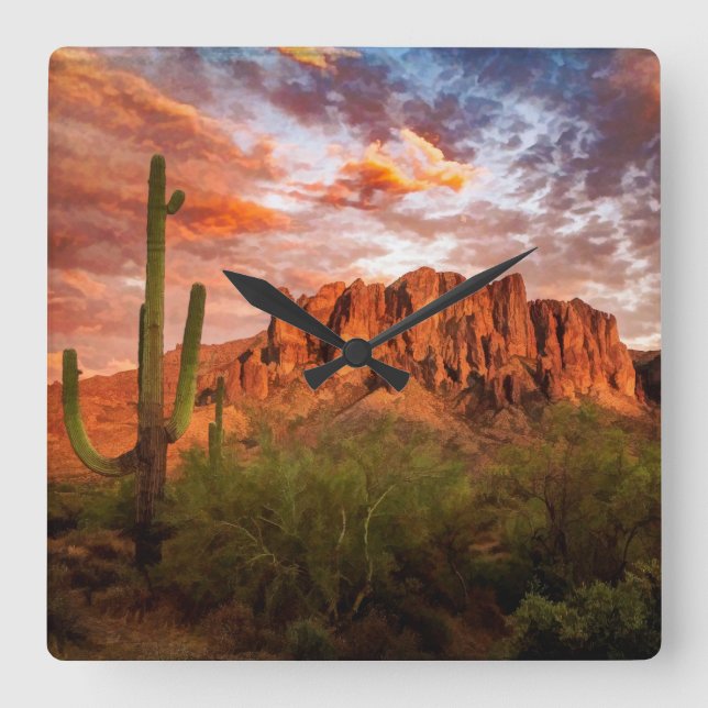 Reloj Cuadrado Saguaro Cactus Superstis Mountain Sunset Art (Anverso)