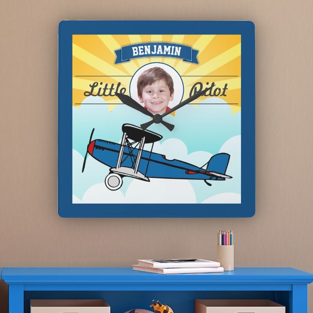 Reloj Cuadrado Sala de niños fotográficos con nombre de pequeño p (Subido por el creador)