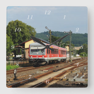 Reloj Cuadrado Salida de Glauburg Stockheim