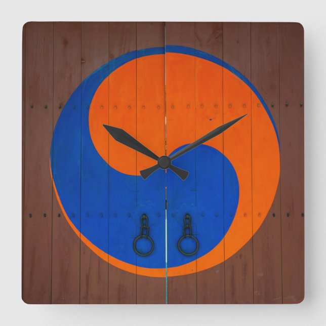 Reloj Cuadrado Símbolo de Yin y Yang, Corea del Sur (Anverso)