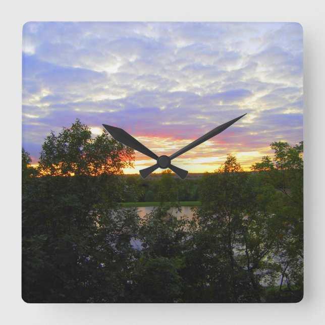 Reloj Cuadrado Stilwell Pond al atardecer (Anverso)