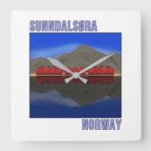 Reloj Cuadrado Sunndalsora Noruega Escandinavia