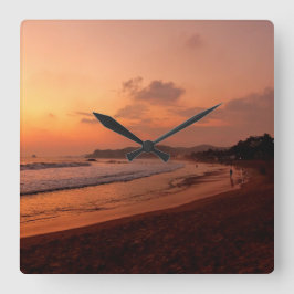 Reloj Cuadrado Sunset on a beach in Mexico