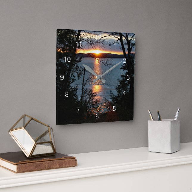 Reloj Cuadrado Sunset Over Forest Lake Wall Clock (Oficina)