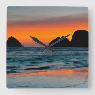 Reloj Cuadrado Sunset, Sea Stacks, Oceanside, Oregon, Estados Uni