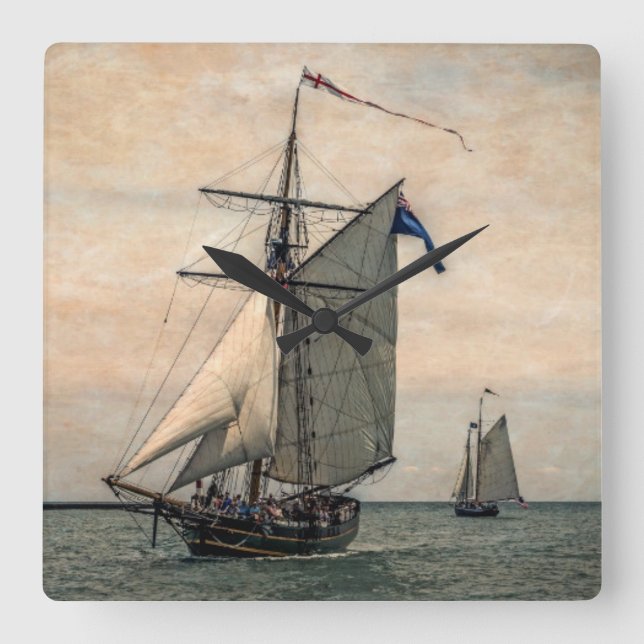 Reloj Cuadrado Tall Ships Festival, Digitally Altered (Anverso)