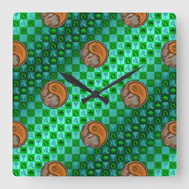 Reloj Cuadrado Tauro & Perro de Madera (Anverso)