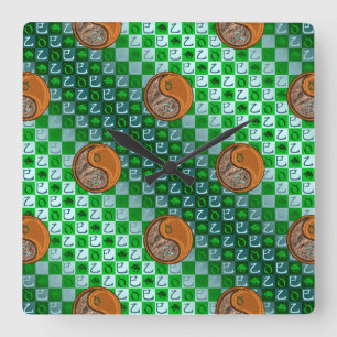 Reloj Cuadrado Tauro & Serpiente de Madera