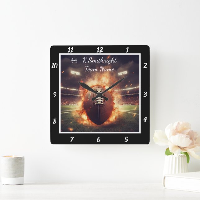 Reloj Cuadrado Tema de Fútbol Ardiente (Hogar)